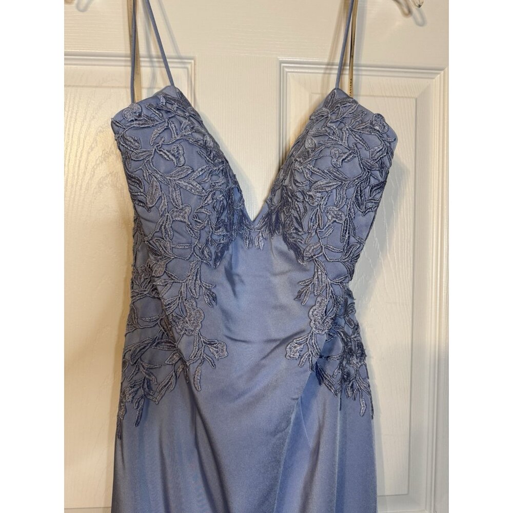 Faviana LT10641 Peri Blue Long Gown Formal Dress Lace Embroidered 6 NEW $478 - Picture 9 of 11